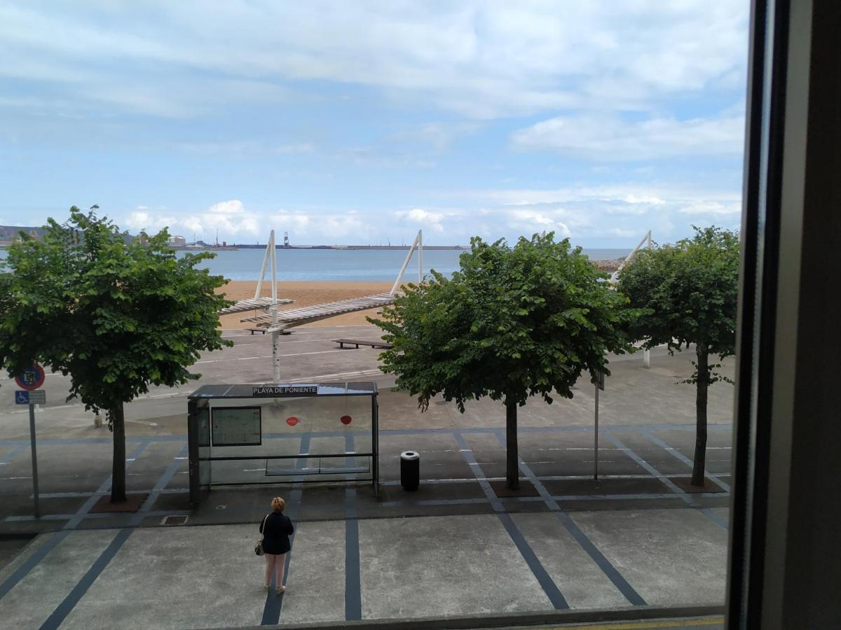 Apto. Vista Playa Poniente Gijon Luaran gambar
